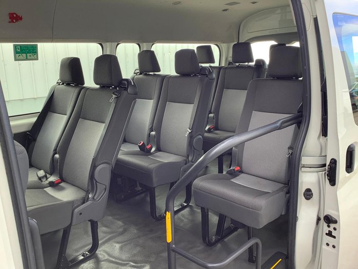 2021 Toyota Hiace Commuter