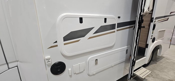 2025 Jayco Destiny 20-5