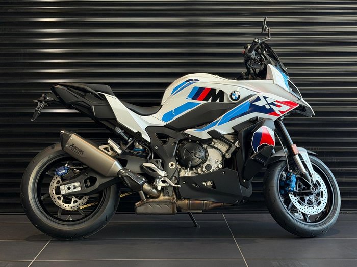2026 BMW