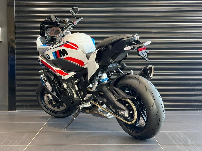 2026 BMW