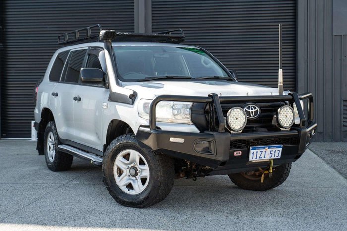2016 Toyota Landcruiser