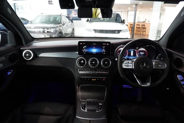 2022 Mercedes-Benz GLC-Class GLC300