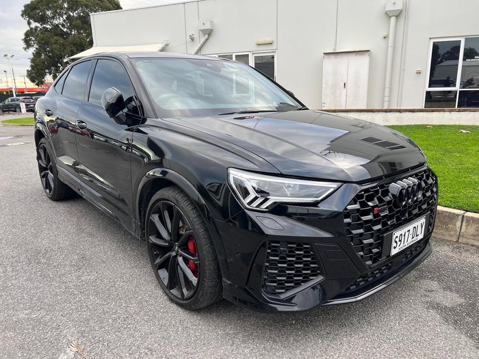 2022 Audi RS Q3