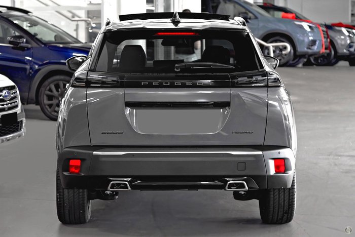 2025 Peugeot 2008 GT Hybrid