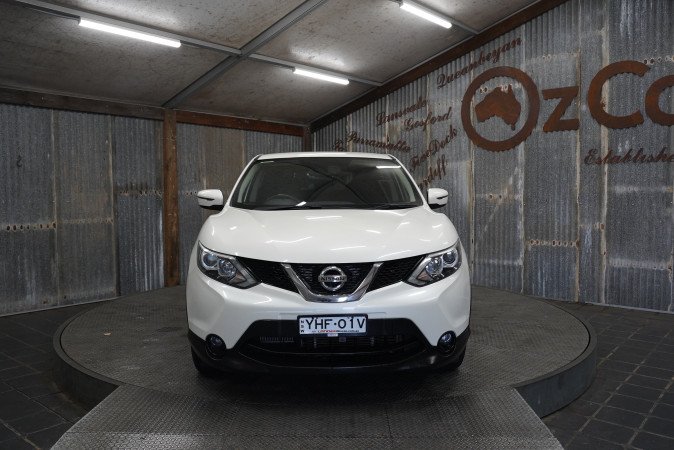 2016 NISSAN QASHQAI