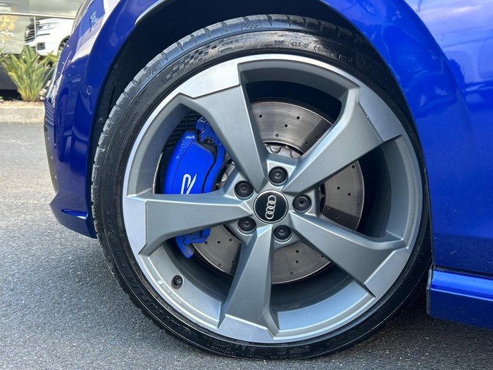 2022 Volkswagen Golf R