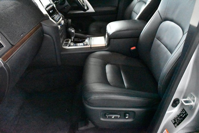 2018 Toyota Landcruiser VX