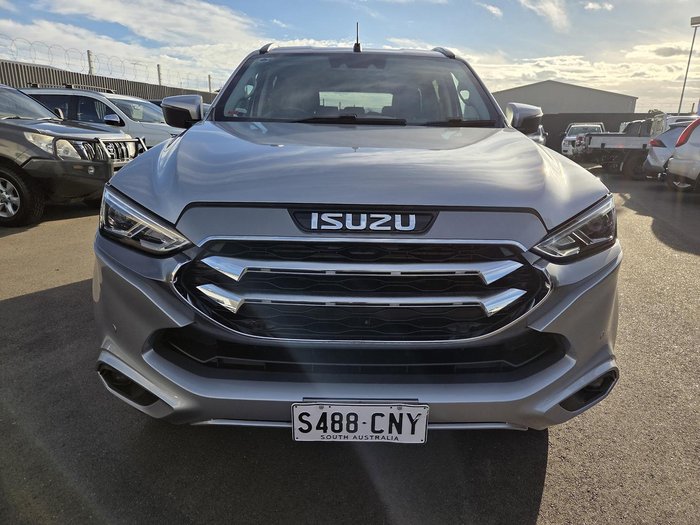 2021 Isuzu MU-X LS-T