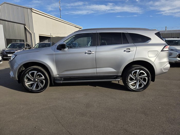 2021 Isuzu MU-X LS-T