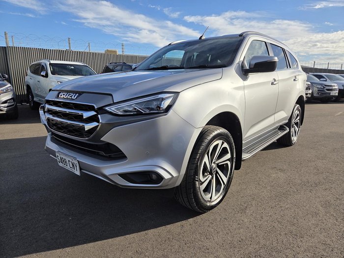 2021 Isuzu MU-X LS-T
