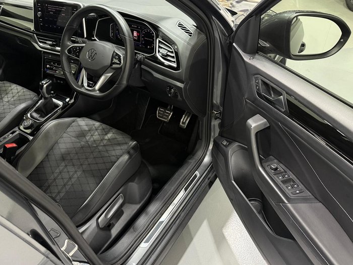 2023 Volkswagen T-Roc 140TSI R-Line