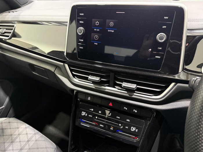 2023 Volkswagen T-Roc 140TSI R-Line