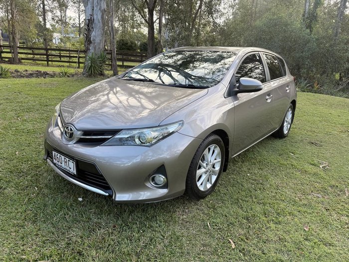2013 Toyota Corolla Ascent Sport