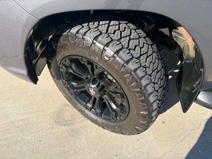 2019 Toyota Hilux SR5