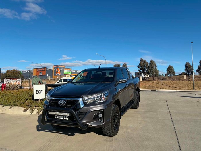 2019 Toyota Hilux SR5