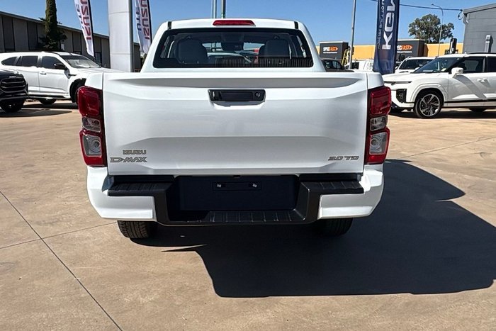 2026 Isuzu D-MAX SX