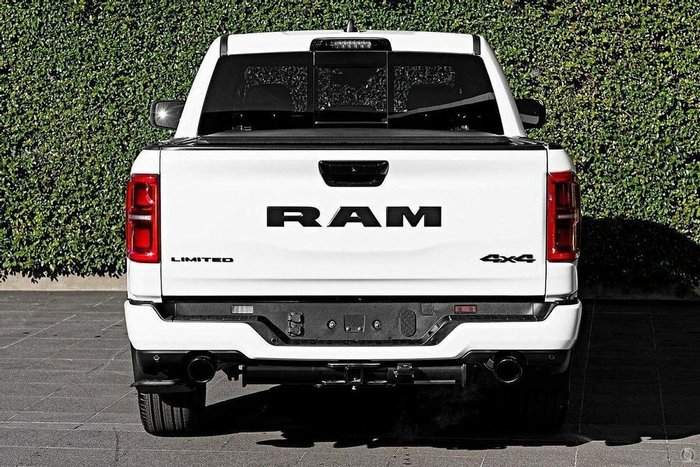 2025 RAM 1500 LIMITED RAMBOX HO HURRICANE