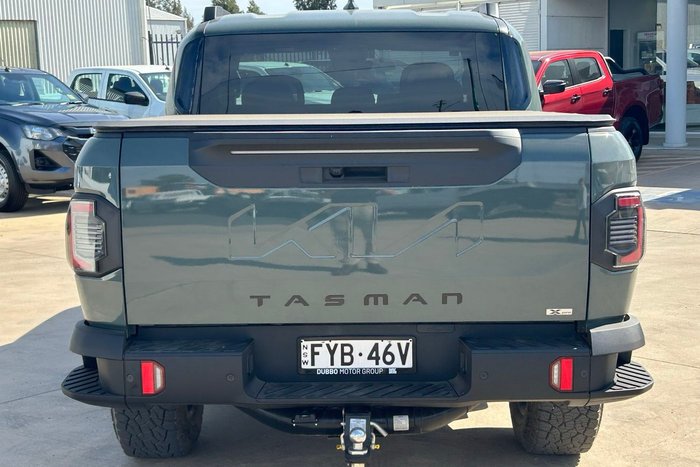 2025 Kia Tasman X-PRO (4x4) (STD) BLACK FENDER