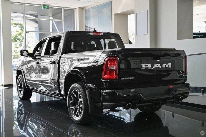 2025 RAM 1500 LARAMIE SPORT RAMBOX SO H/CANE