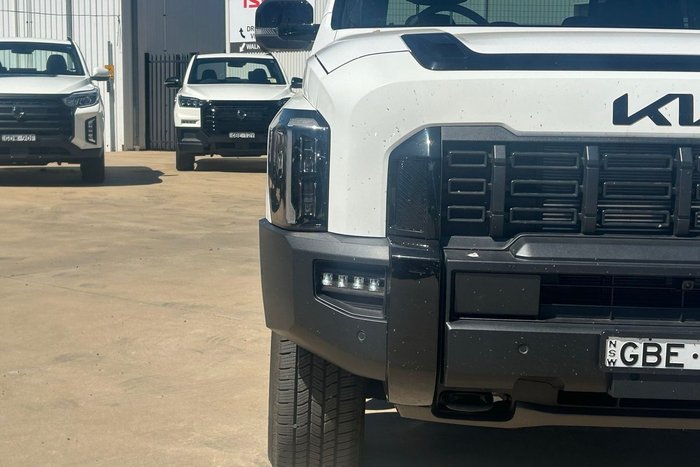 2025 Kia Tasman X-LINE (4x4) (STD) BODY FENDER