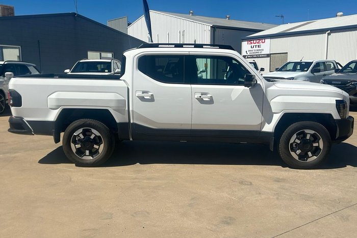2025 Kia Tasman X-LINE (4x4) (STD) BODY FENDER