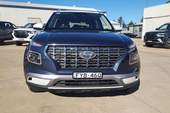 2025 Hyundai Venue ELITE (DENIM) TWO-TONE ROOF