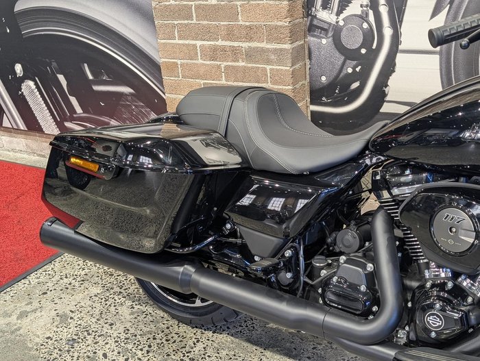 2026 Harley-Davidson Street Glide 117 (FLHX) Touring Black