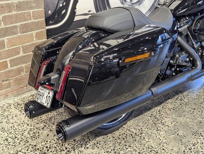 2026 Harley-Davidson Street Glide 117 (FLHX) Touring Black