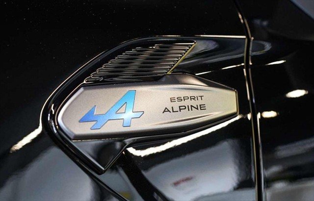 2026 Renault Symbioz Esprit Alpine Full Hybrid E-Tech