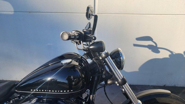 2011 Harley-Davidson Blackline 103 (FXS)