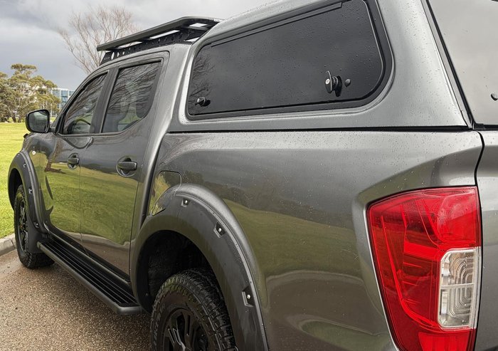 2022 Nissan Navara ST