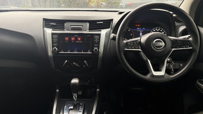 2022 Nissan Navara ST