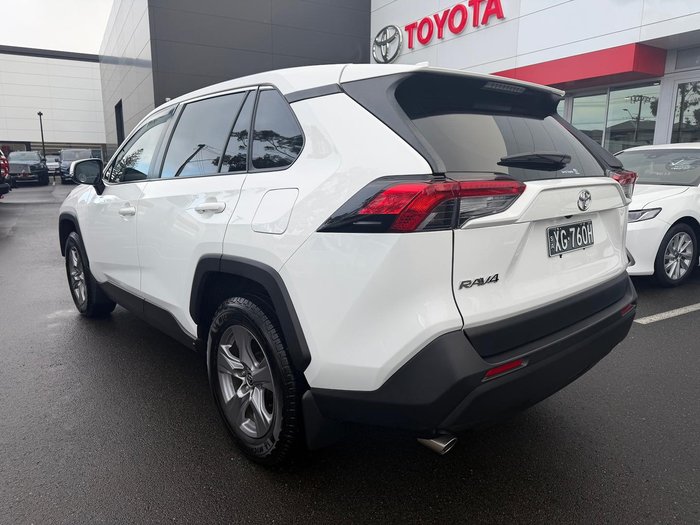 2022 Toyota RAV4 GX