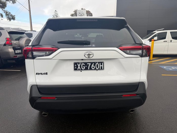 2022 Toyota RAV4 GX