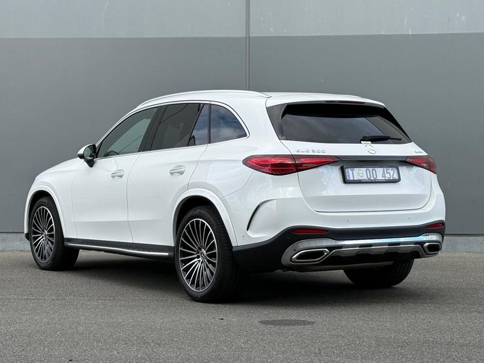 2023 Mercedes-Benz GLC-Class GLC300