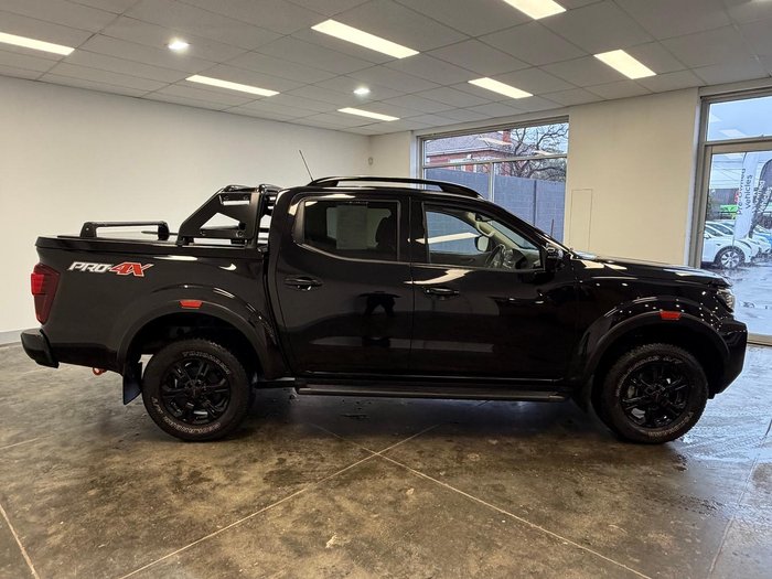 2024 Nissan Navara PRO-4X