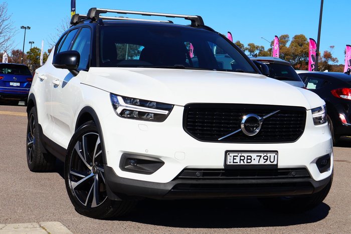 2021 Volvo XC40