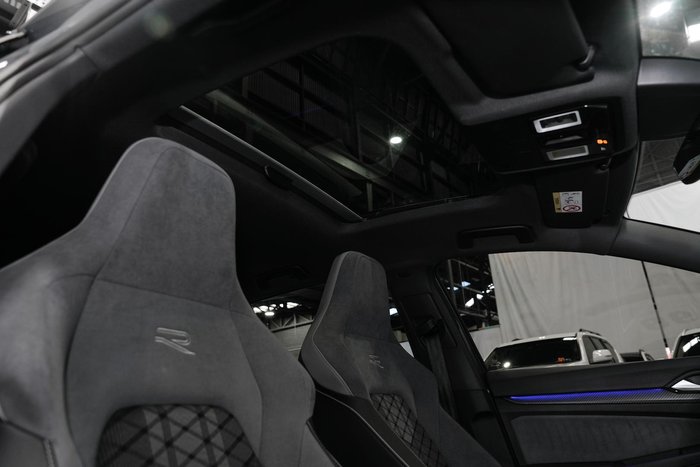 2022 Volkswagen Golf 110TSI R-Line