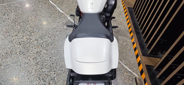 2018 Harley-Davidson FXDRS FXDR (114) WHITE