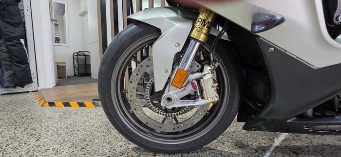 2010 BMW Motorrad S 1000 RR SILVER