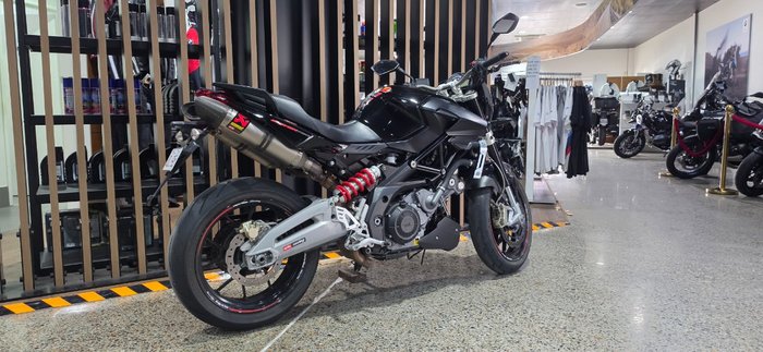 2014 Aprilia SHIVER SPORT Black