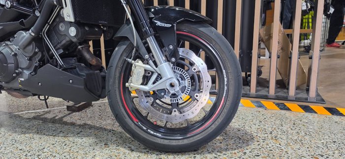 2014 Aprilia SHIVER SPORT Black