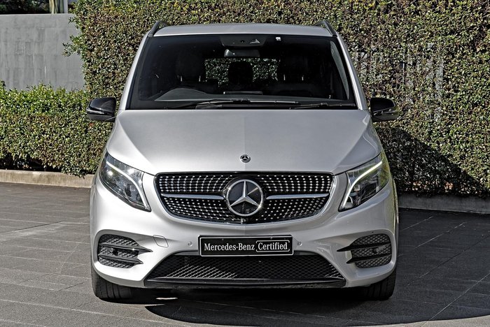 2022 Mercedes-Benz V-Class V300 d AMG Avantgarde