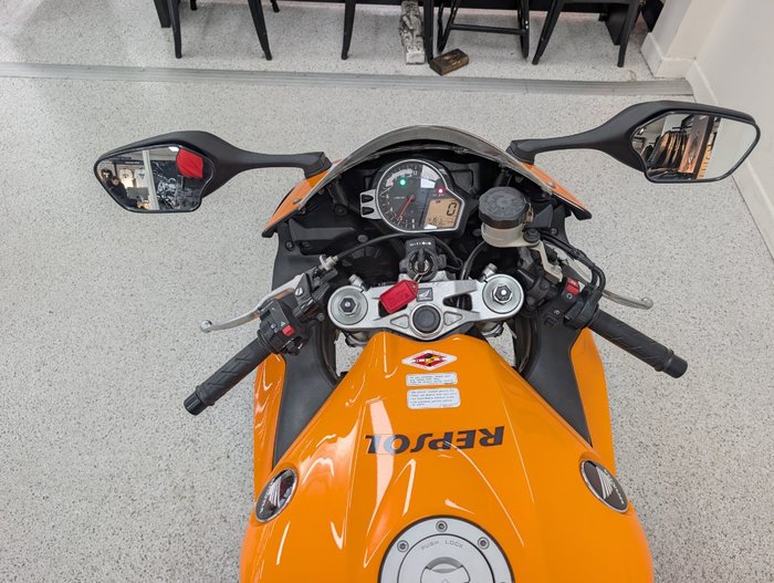 2009 Honda CBR1000RR (FIREBLADE) Orange