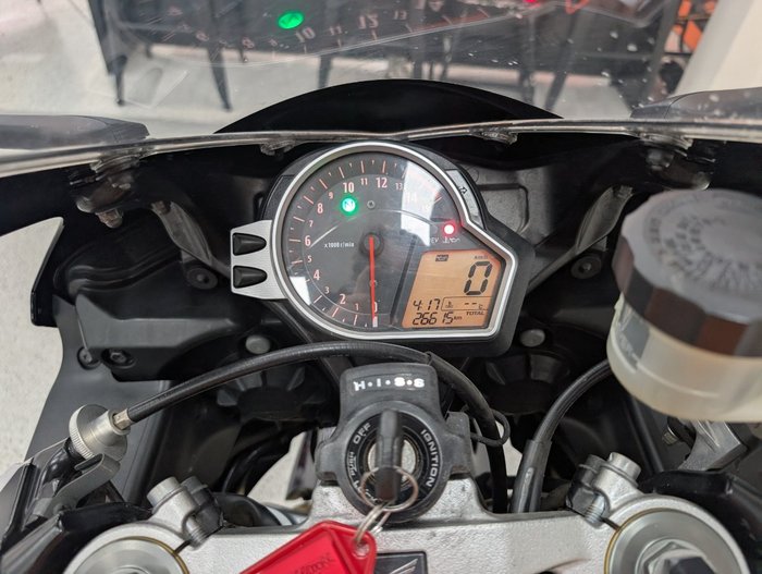 2009 Honda CBR1000RR (FIREBLADE) Orange