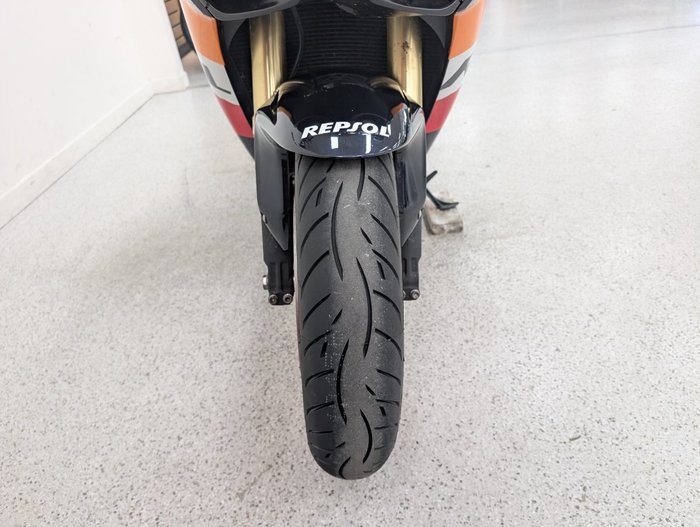 2009 Honda CBR1000RR (FIREBLADE) Orange