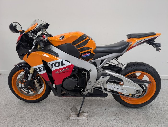 2009 Honda CBR1000RR (FIREBLADE) Orange
