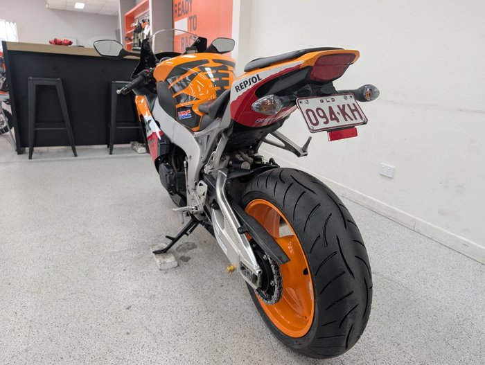 2009 Honda CBR1000RR (FIREBLADE) Orange