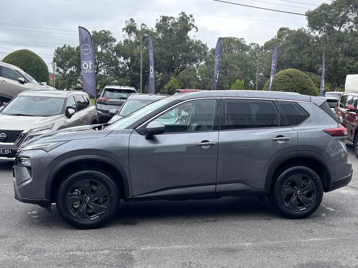 2026 Nissan X-TRAIL ST-L e-POWER T33 Gun Metallic
