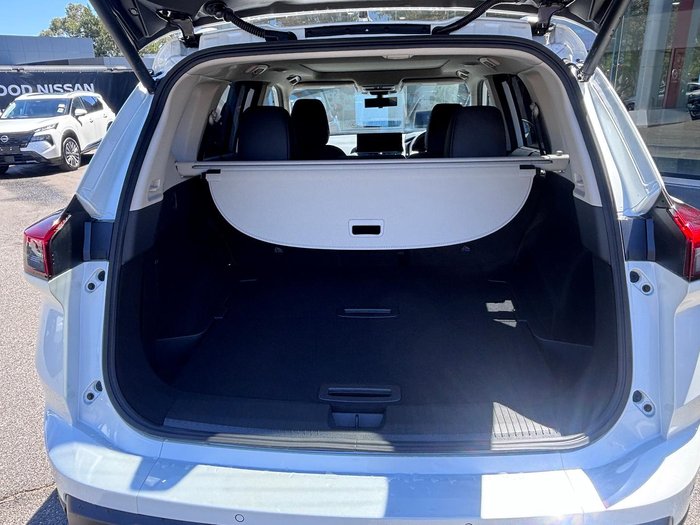 2026 Nissan X-TRAIL Ti e-POWER T33 Everest White